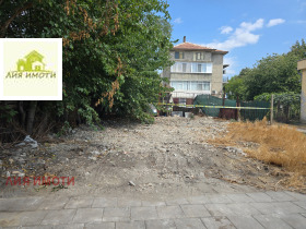 Complot Topoli, Varna
