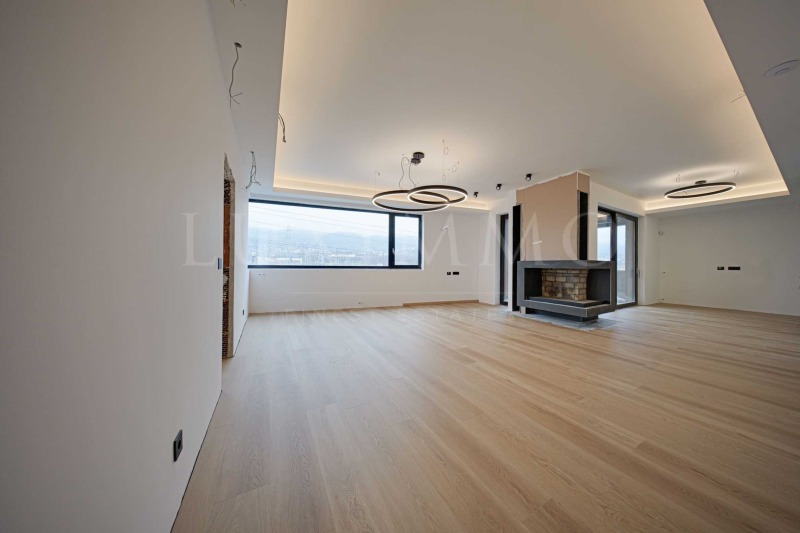 For Sale  2 bedroom Sofia , Vitosha , 207 sq.m | 95940219 - image [2]