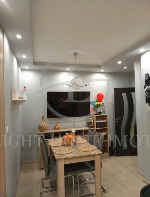 Eladó  2 hálószobás Plovdiv , Kjucsuk Parizs , 78 négyzetméter | 59575655 - kép [2]