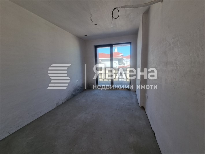 Продава 3-СТАЕН, гр. Варна, к.к. Св.Св. Константин и Елена, снимка 3 - Апартаменти - 53068435