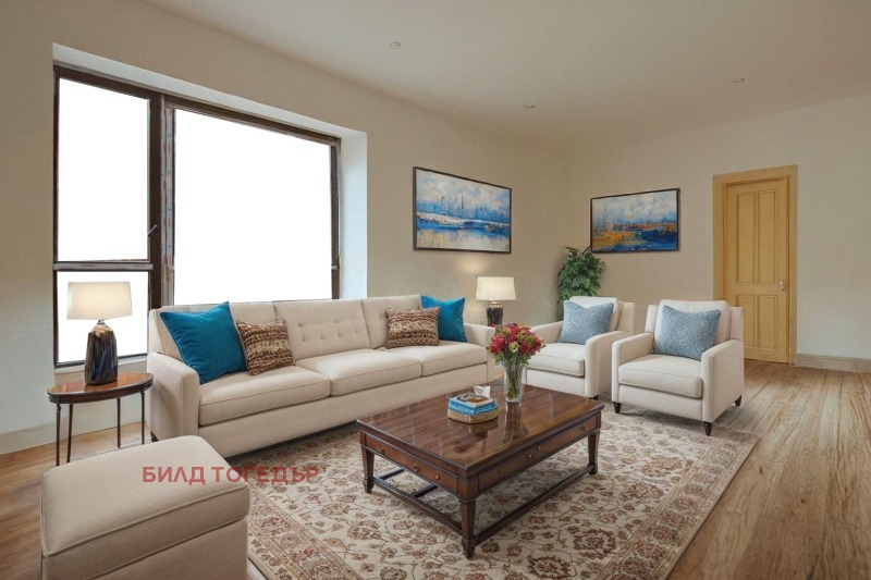 Продава 3-СТАЕН, гр. Пловдив, Център