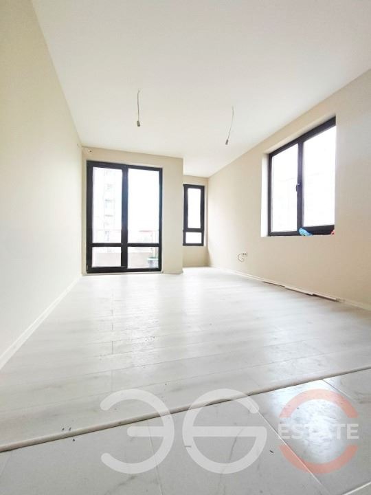 Продава 3-СТАЕН, гр. Варна, Кайсиева градина, снимка 3 - Апартаменти - 54560401