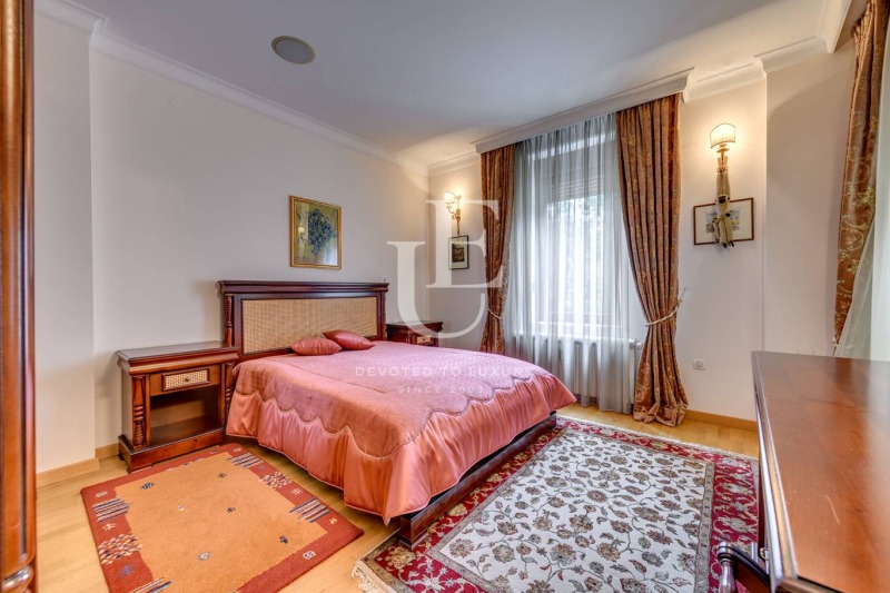 Продава 4-СТАЕН, гр. София, Център, снимка 11 - Апартаменти - 52443073