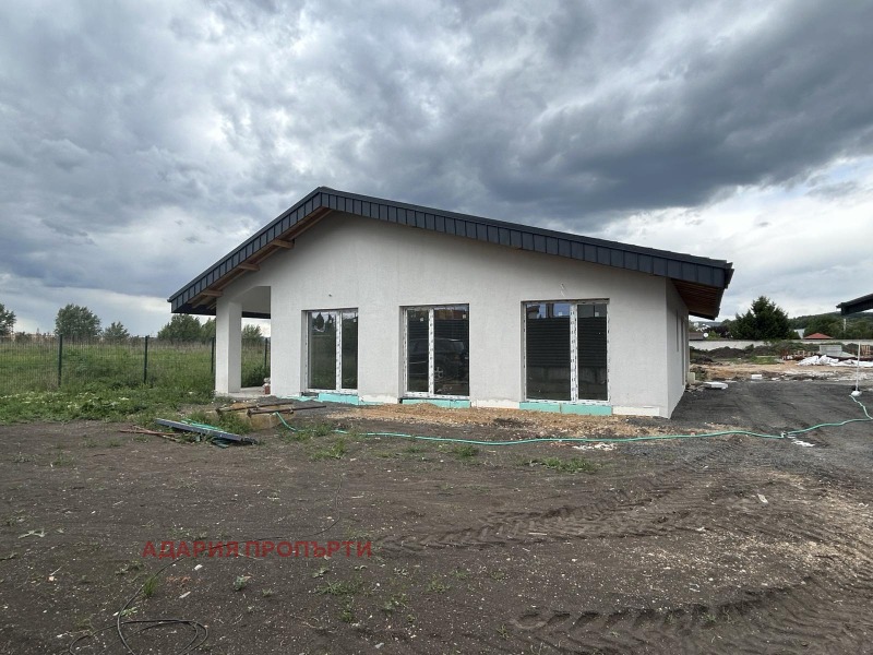 Till salu  Hus region Sofia , Kostinbrod , 156 kvm | 87121363 - bild [9]