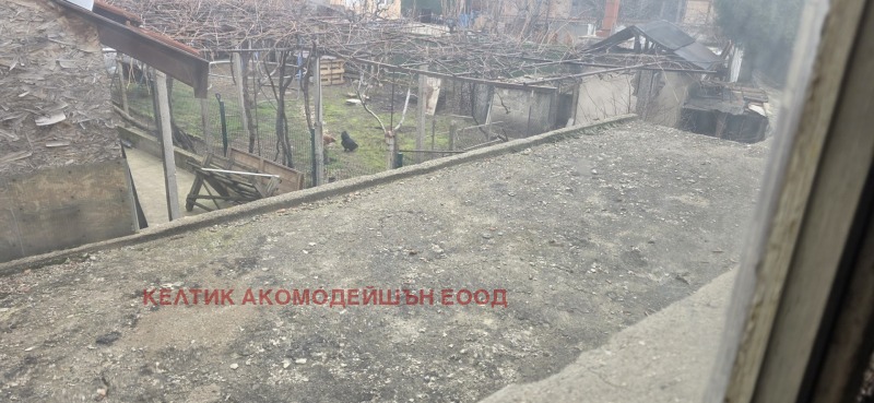 Продава КЪЩА, с. Самораново, област Кюстендил, снимка 9 - Къщи - 53017452