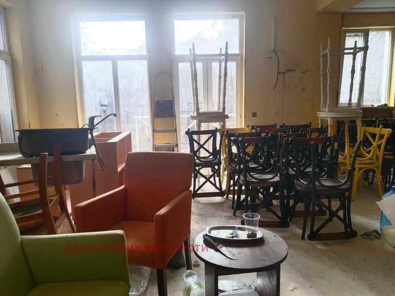 Till salu  Hotell Varna , Vinica , 366 kvm | 61437303 - bild [2]
