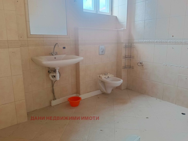 Till salu  Hotell Varna , Vinica , 366 kvm | 61437303 - bild [11]
