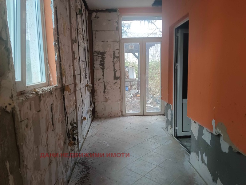 Till salu  Hotell Varna , Vinica , 366 kvm | 61437303 - bild [10]