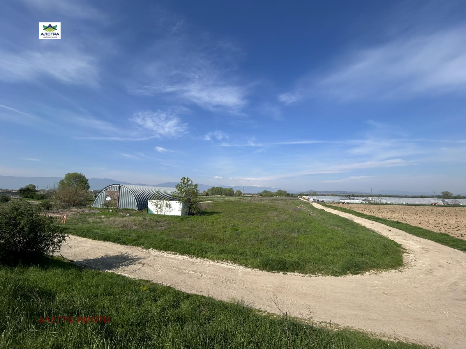 Продава ПАРЦЕЛ, с. Сарая, област Пазарджик