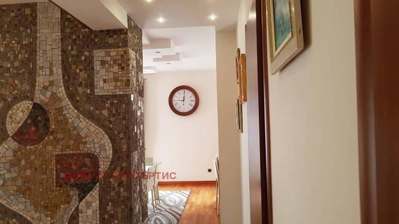 Продава  4-стаен град София , Център , 172 кв.м | 45236697 - изображение [6]