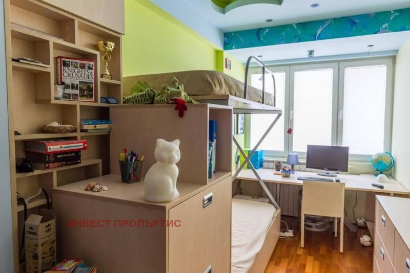 Продава  4-стаен град София , Център , 172 кв.м | 45236697 - изображение [7]