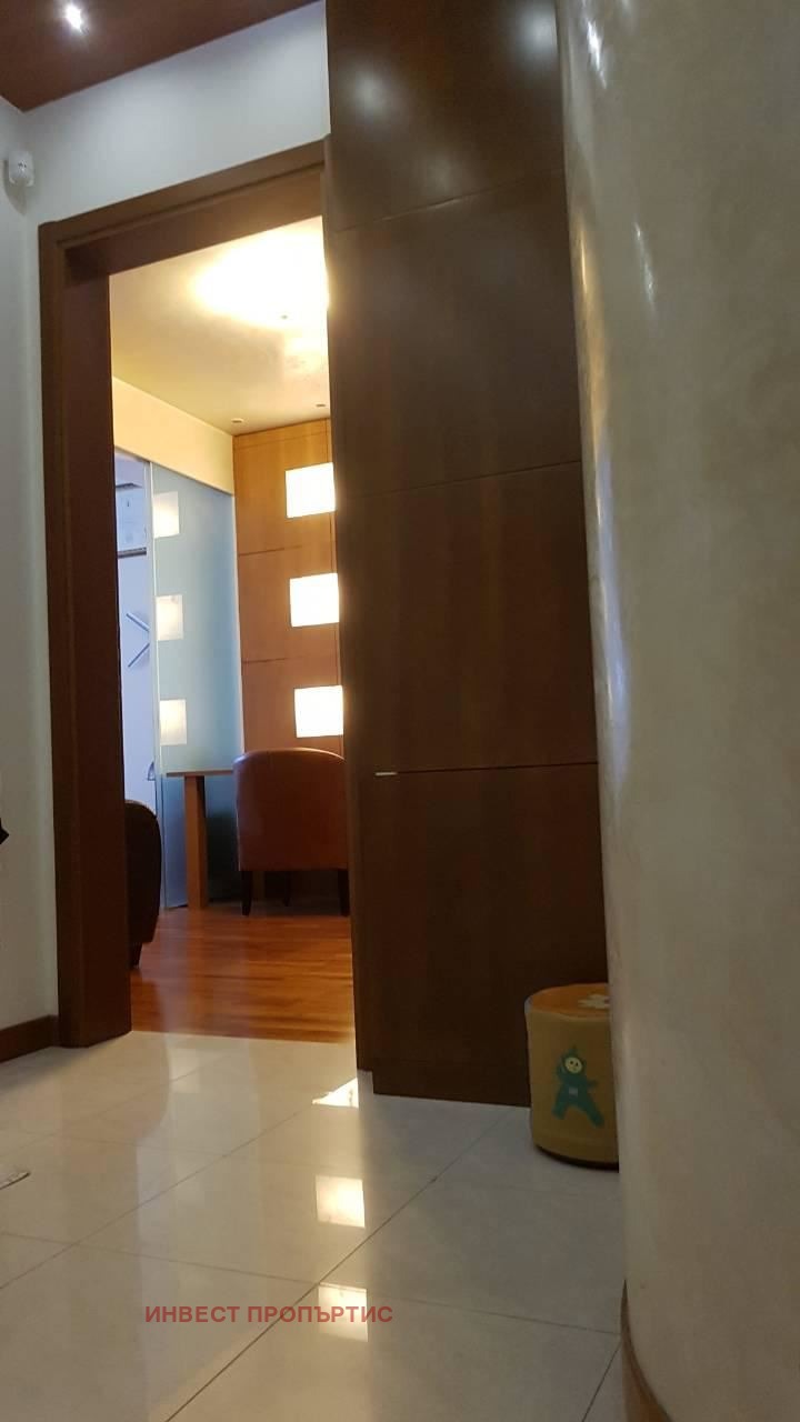 Продава  4-стаен град София , Център , 172 кв.м | 45236697 - изображение [14]