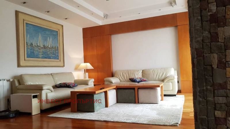 Продава  4-стаен град София , Център , 172 кв.м | 45236697 - изображение [2]