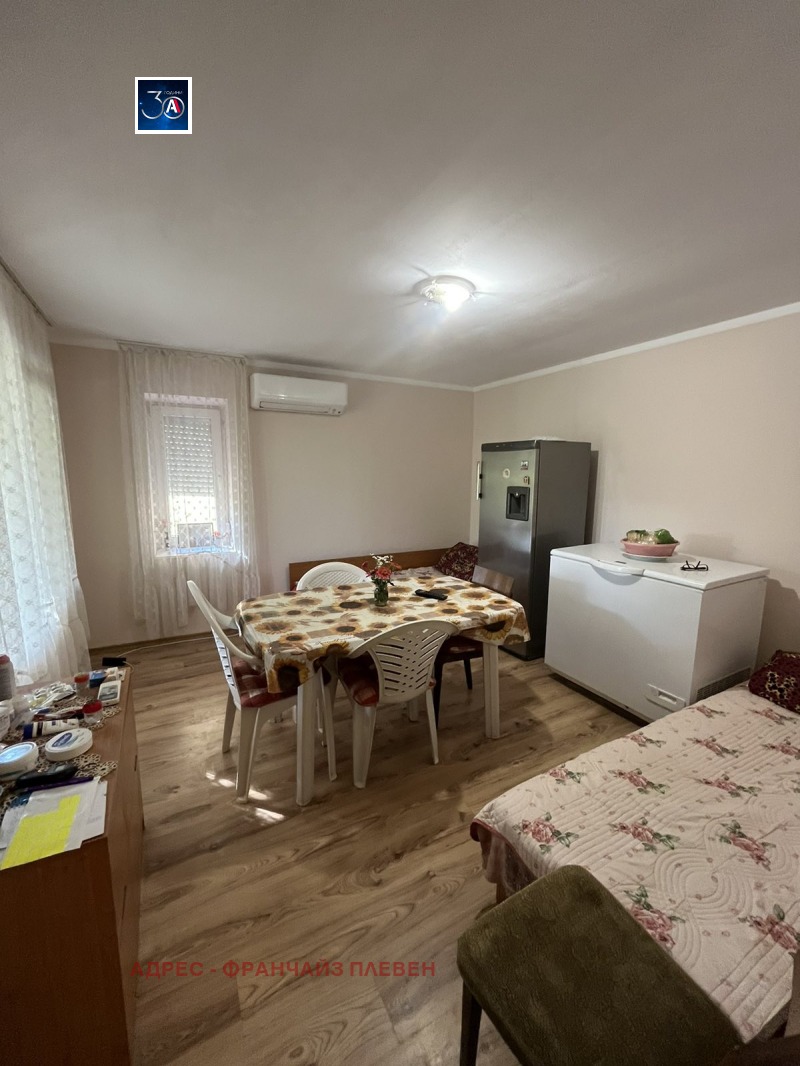 Till salu  Hus region Pleven , Sadovec , 43 kvm | 28607251 - bild [9]