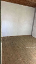Продава КЪЩА, с. Лесичери, област Велико Търново, снимка 13