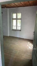 Продава КЪЩА, област Велико Търново, с. Лесичери • 45000 лв. / 23008.13 € • 77478418 15
