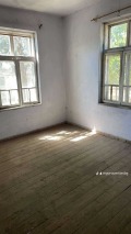 Продава КЪЩА, област Велико Търново, с. Лесичери • 45000 лв. / 23008.13 € • 77478418 13