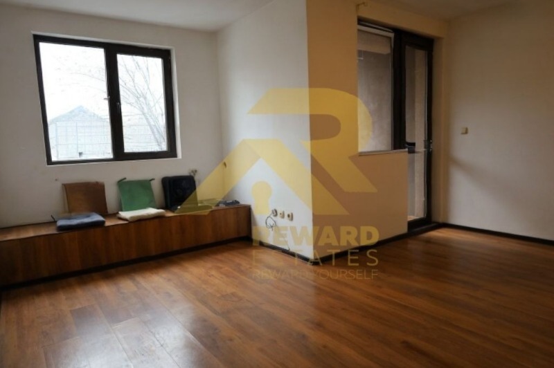 Продава  2-стаен, град София, Гео Милев •  207 000 EUR • ID 40916110 — holmes.bg - [1] 