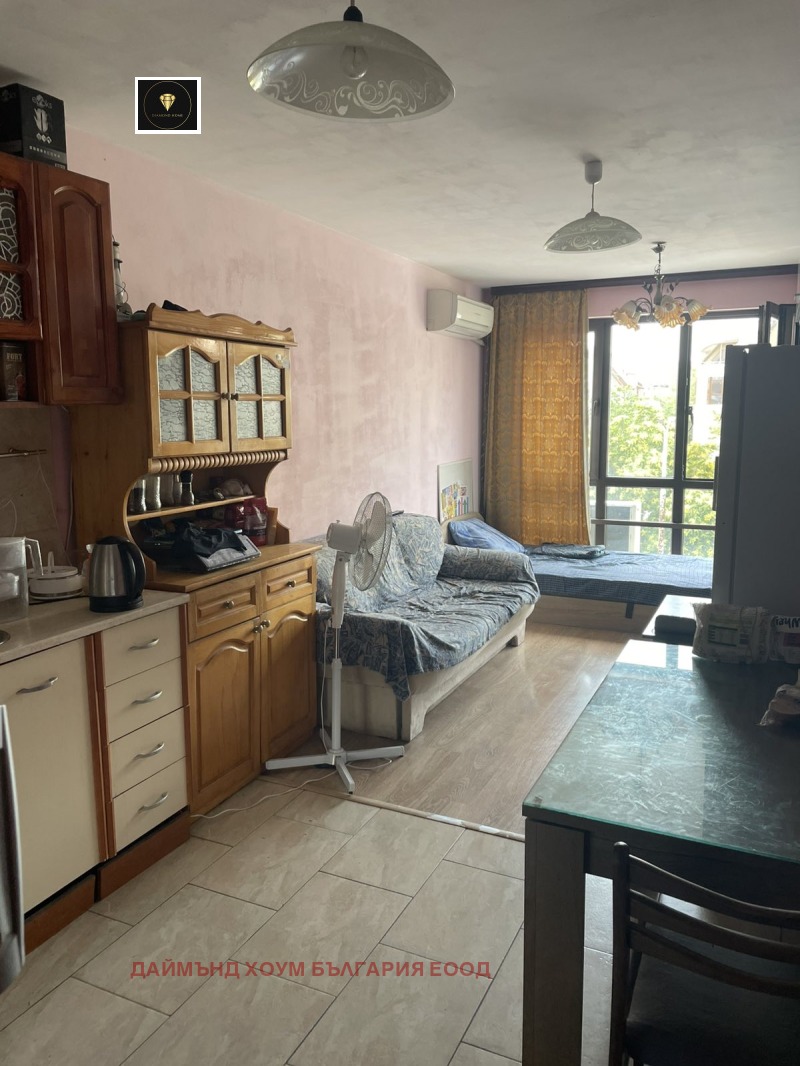 Til salgs  1 soverom Plovdiv , Karsjijaka , 58 kvm | 37904329 - bilde [2]