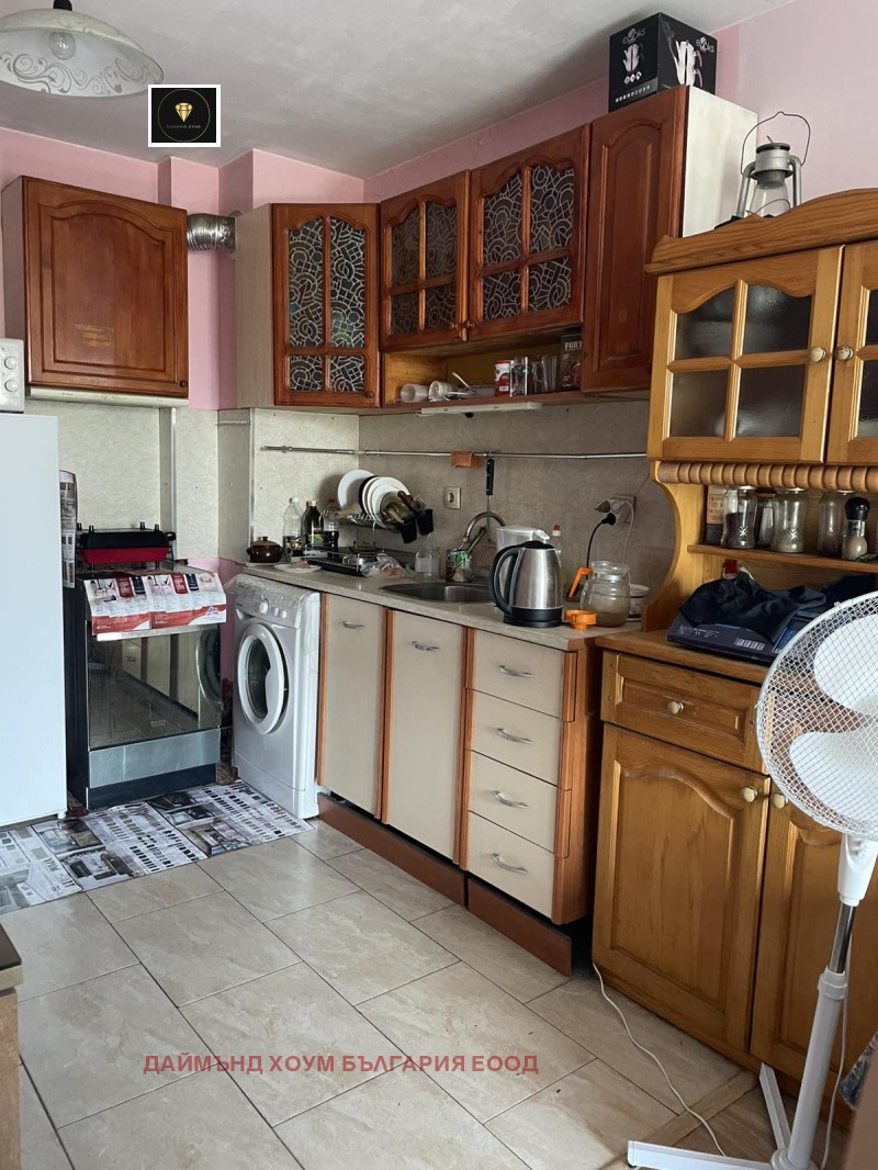 Til salgs  1 soverom Plovdiv , Karsjijaka , 58 kvm | 37904329 - bilde [3]