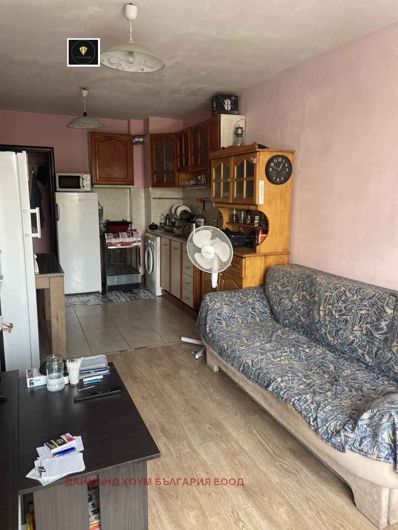 Til salgs  1 soverom Plovdiv , Karsjijaka , 58 kvm | 37904329