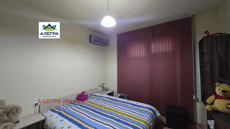 Продава 3-СТАЕН, гр. Пазарджик, Изток, снимка 6 - Апартаменти - 52693010