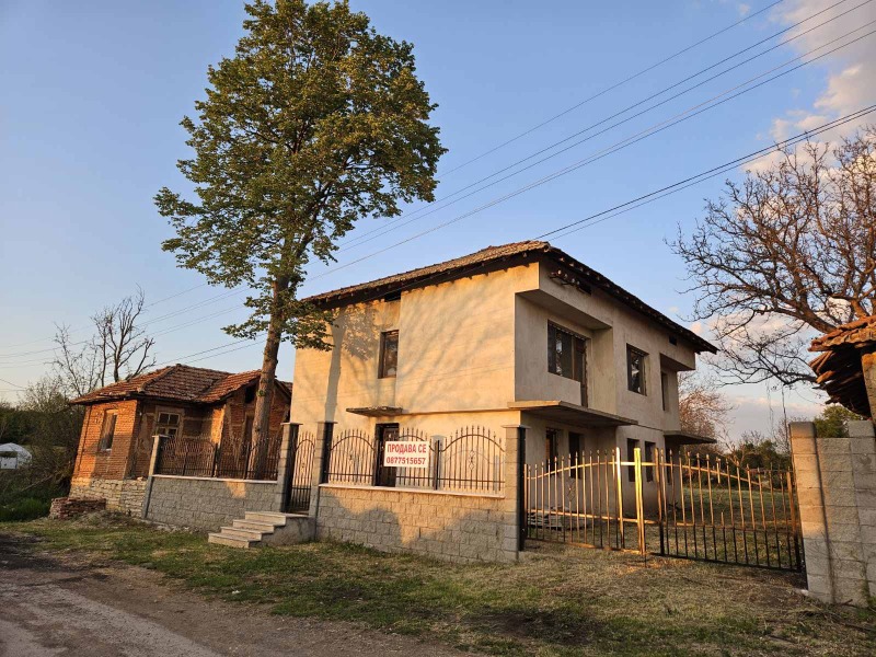 Na prodej  Dům oblast Veliko Tarnovo , Kamen , 440 m2 | 48740020