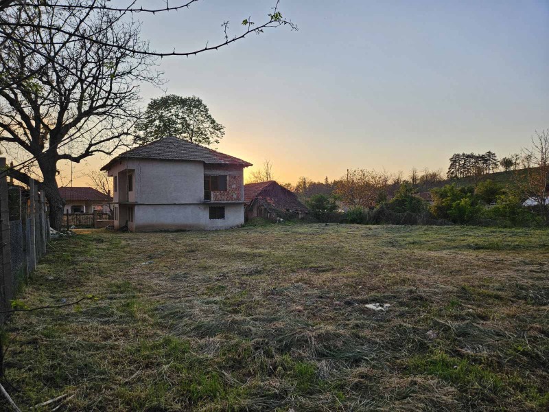 Na prodej  Dům oblast Veliko Tarnovo , Kamen , 440 m2 | 48740020 - obraz [5]