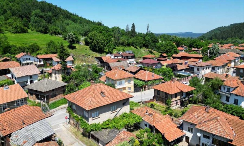 De vânzare  Casa regiunea Lovech , Troian , 241 mp | 54621791 - imagine [4]