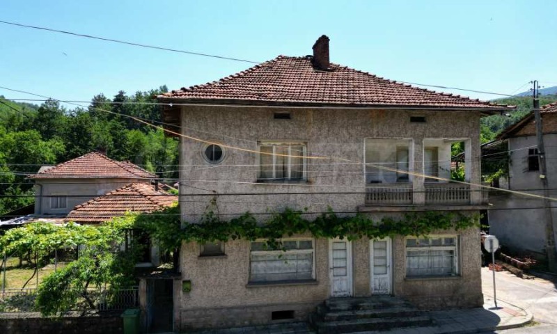 De vânzare  Casa regiunea Lovech , Troian , 241 mp | 54621791 - imagine [10]