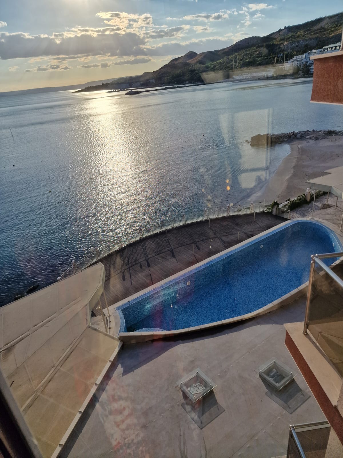 Продава 2-СТАЕН, гр. Балчик, област Добрич, снимка 2 - Апартаменти - 54169850