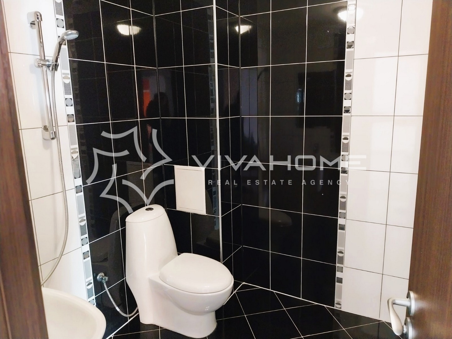 Продава ОФИС, гр. Варна, м-т Пчелина, снимка 5 - Офиси - 53770097