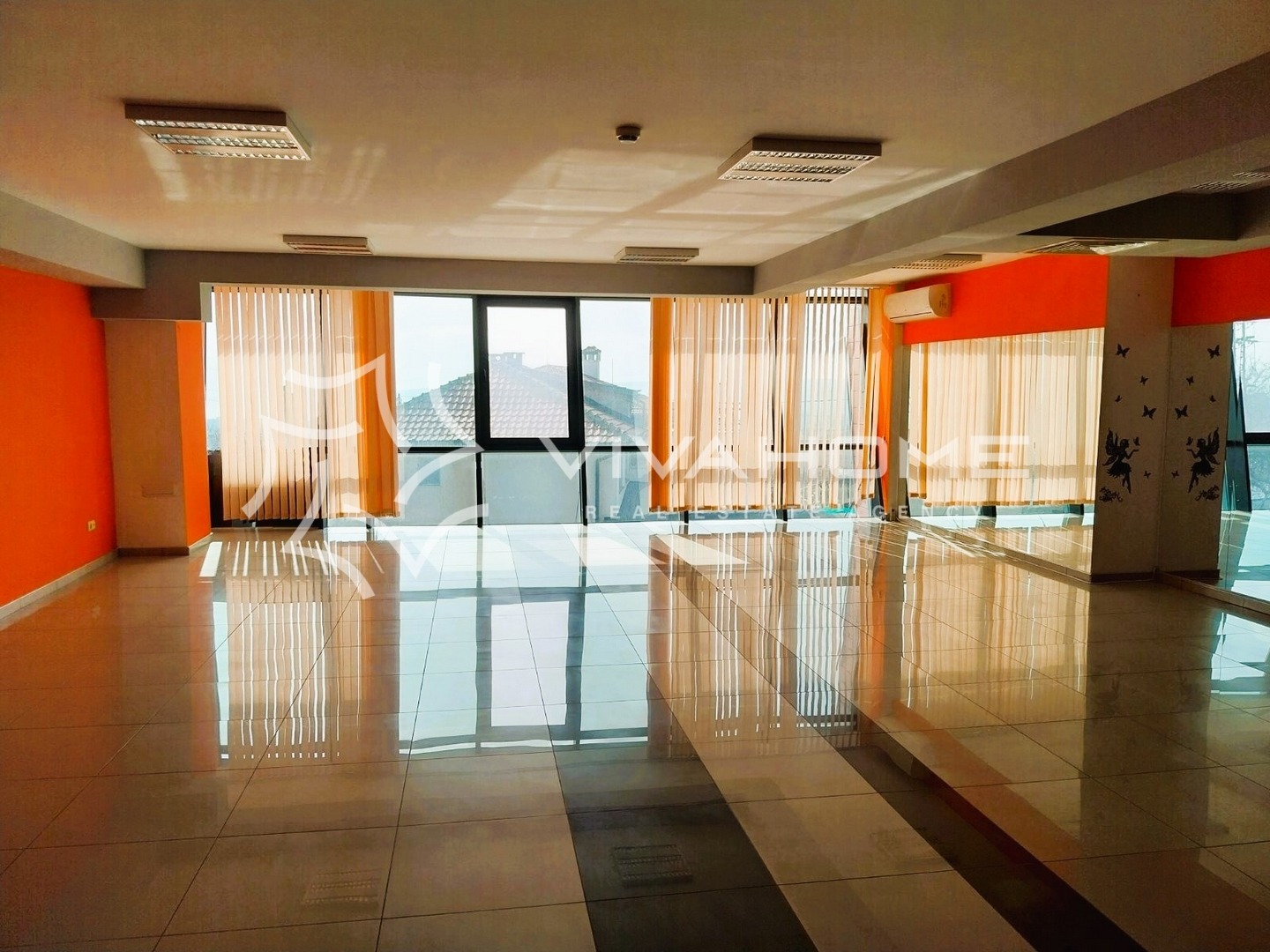 Продава ОФИС, гр. Варна, м-т Пчелина, снимка 2 - Офиси - 53770097