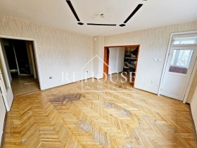 2 slaapkamers Mladost 1, Varna