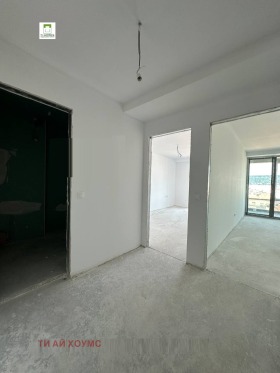 МНОГОСТАЕН, 179 m2