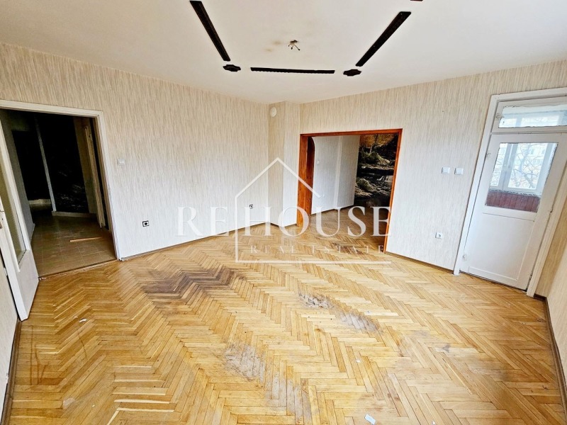 Te koop  2 slaapkamers Varna , Mladost 1 , 125 m² | 64273631