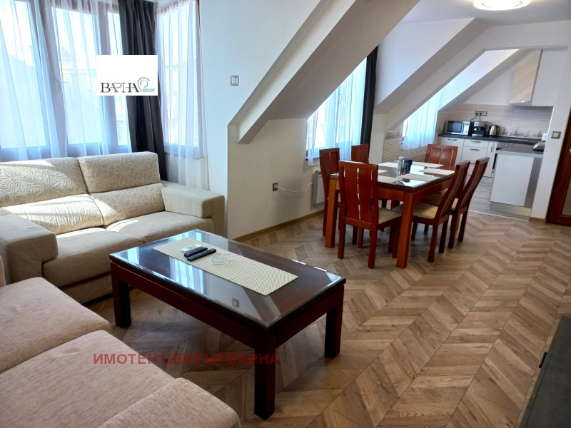 Продава 3-СТАЕН, гр. Варна, Лятно кино Тракия, снимка 2 - Апартаменти - 52493078