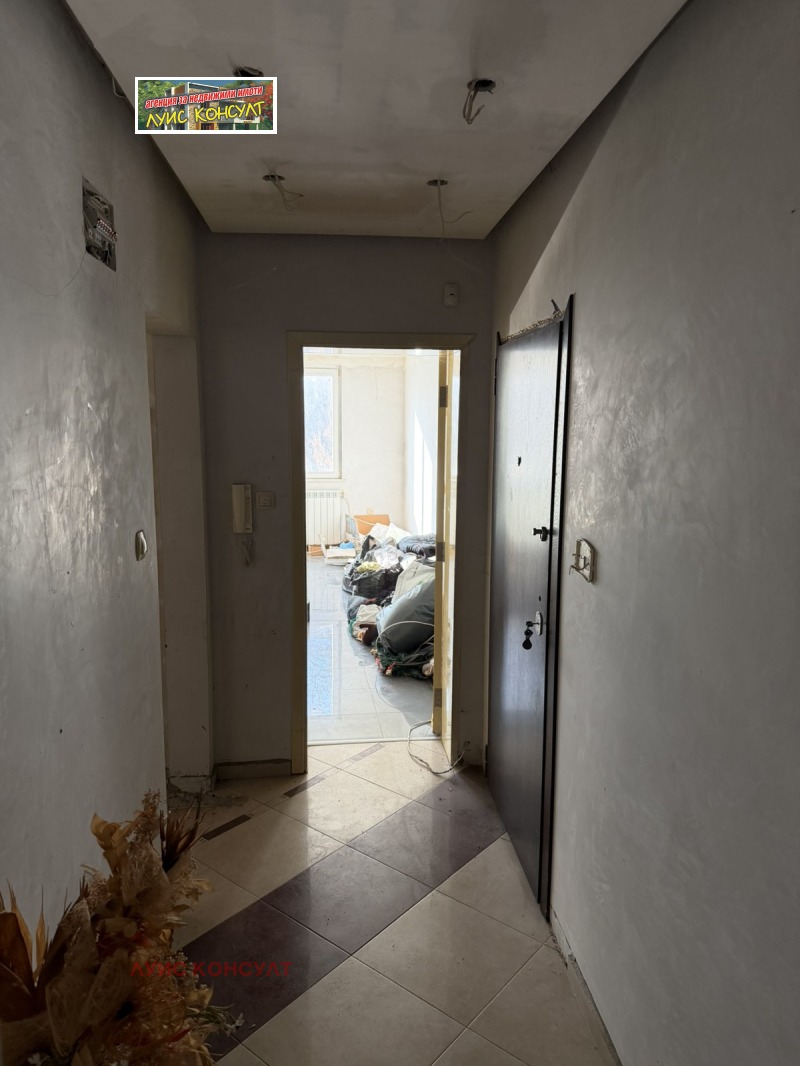 Продава 3-СТАЕН, гр. Монтана, Идеален център, снимка 10 - Апартаменти - 52934415