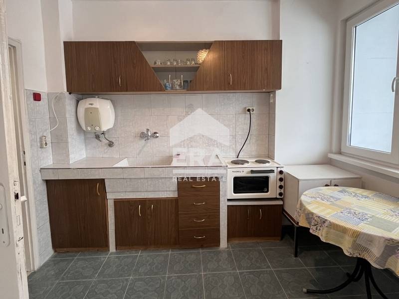 Продава 3-СТАЕН, гр. Русе, Централен южен район, снимка 5 - Апартаменти - 53044441