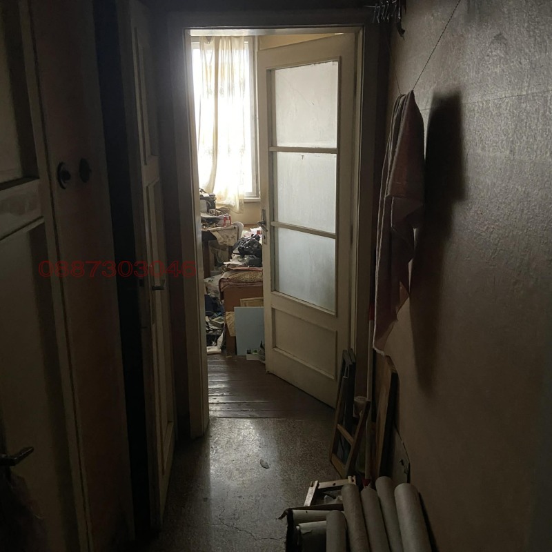 Продава 3-СТАЕН, гр. София, Център, снимка 3 - Апартаменти - 53429473