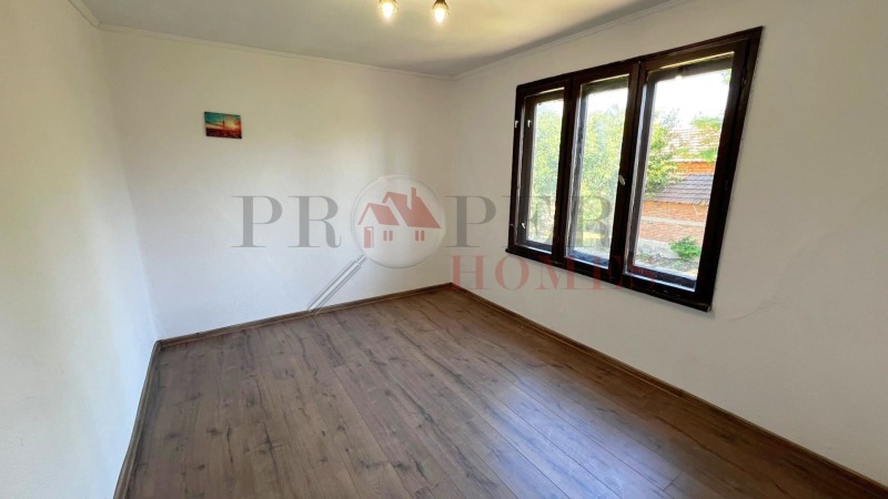 Продава КЪЩА, с. Полски Сеновец, област Велико Търново, снимка 11 - Къщи - 52622694