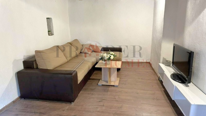 Продава КЪЩА, с. Полски Сеновец, област Велико Търново, снимка 7 - Къщи - 52622694