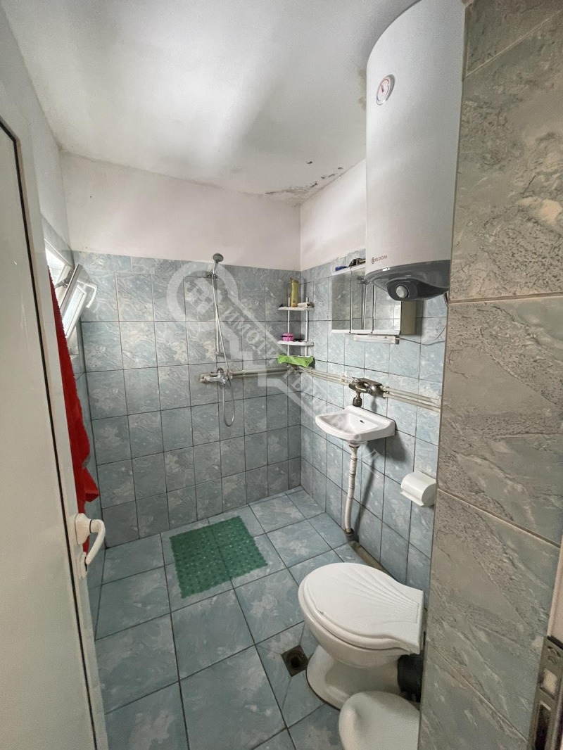 Продава КЪЩА, гр. Павликени, област Велико Търново, снимка 7 - Къщи - 53349279