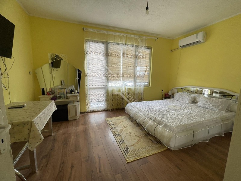 Продава КЪЩА, гр. Павликени, област Велико Търново, снимка 4 - Къщи - 53349279