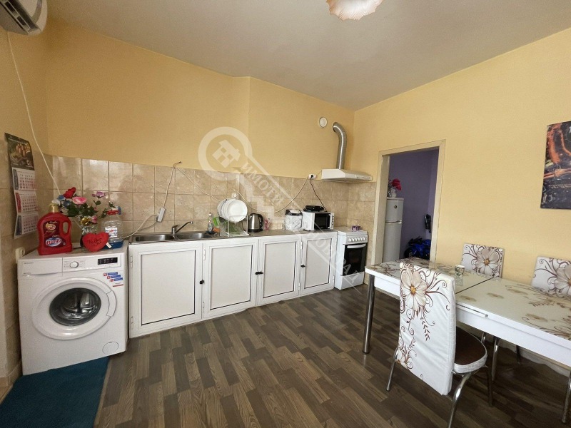 Продава КЪЩА, гр. Павликени, област Велико Търново, снимка 3 - Къщи - 53349279