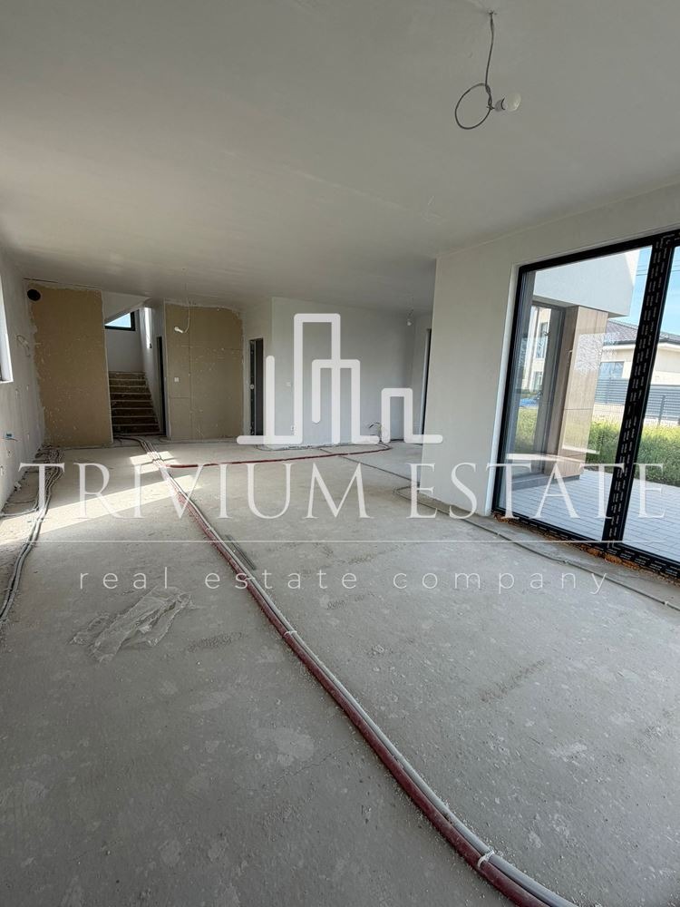 Продава КЪЩА, с. Оризари, област Пловдив, снимка 9 - Къщи - 54342949