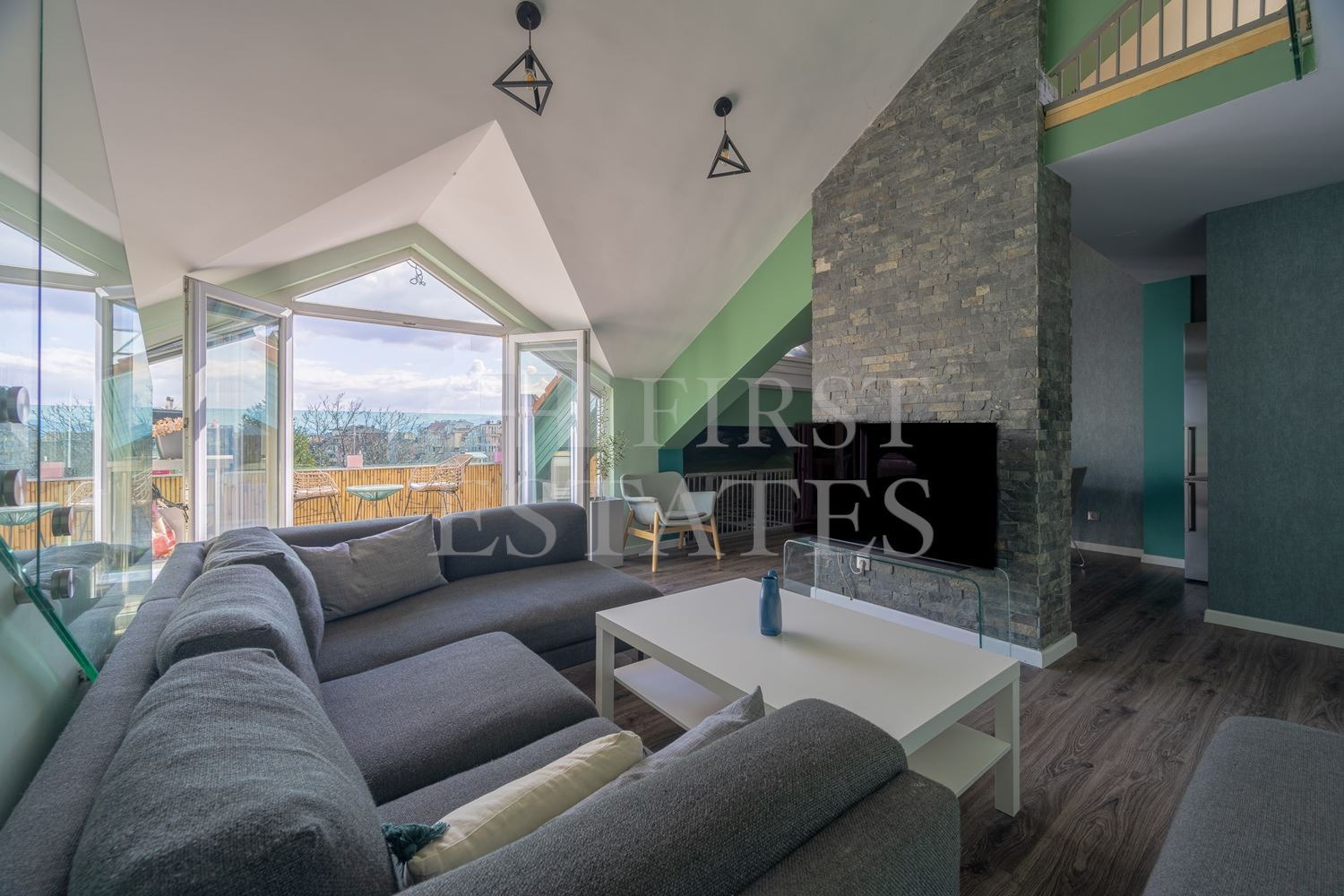 Продава 4-СТАЕН, гр. София, Гео Милев