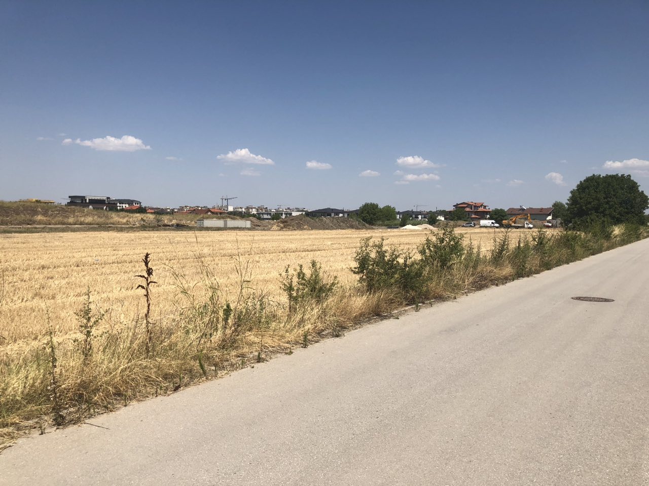 Продава ПАРЦЕЛ, гр. Пловдив, Остромила, снимка 2 - Парцели - 54857836