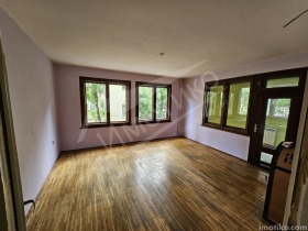 2 Schlafzimmer Lozenez, Sofia