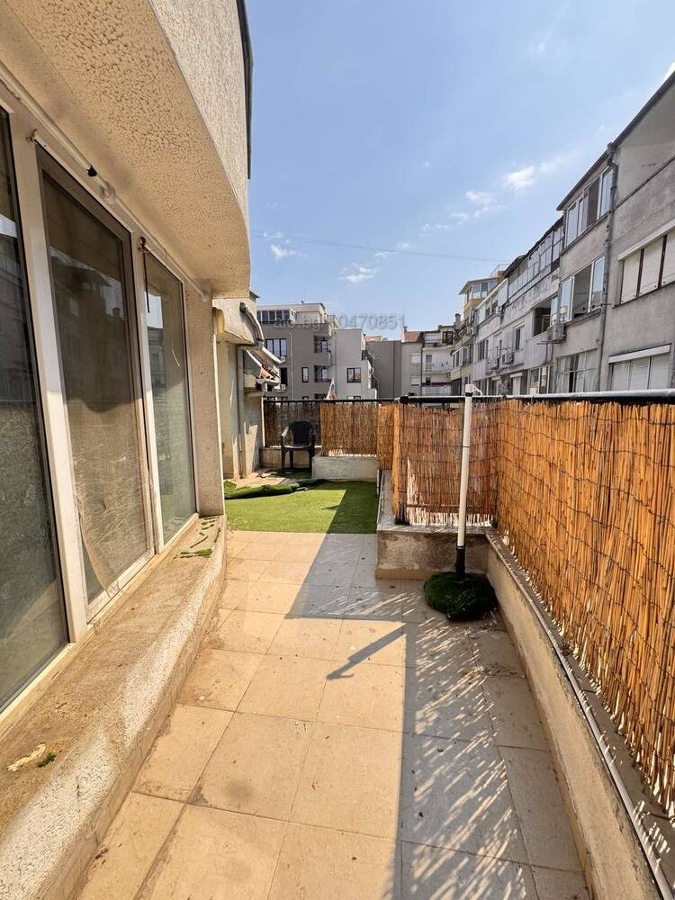 En venta  2 dormitorios Burgas , Vazrazhdane , 84 metros cuadrados | 40799419 - imagen [7]